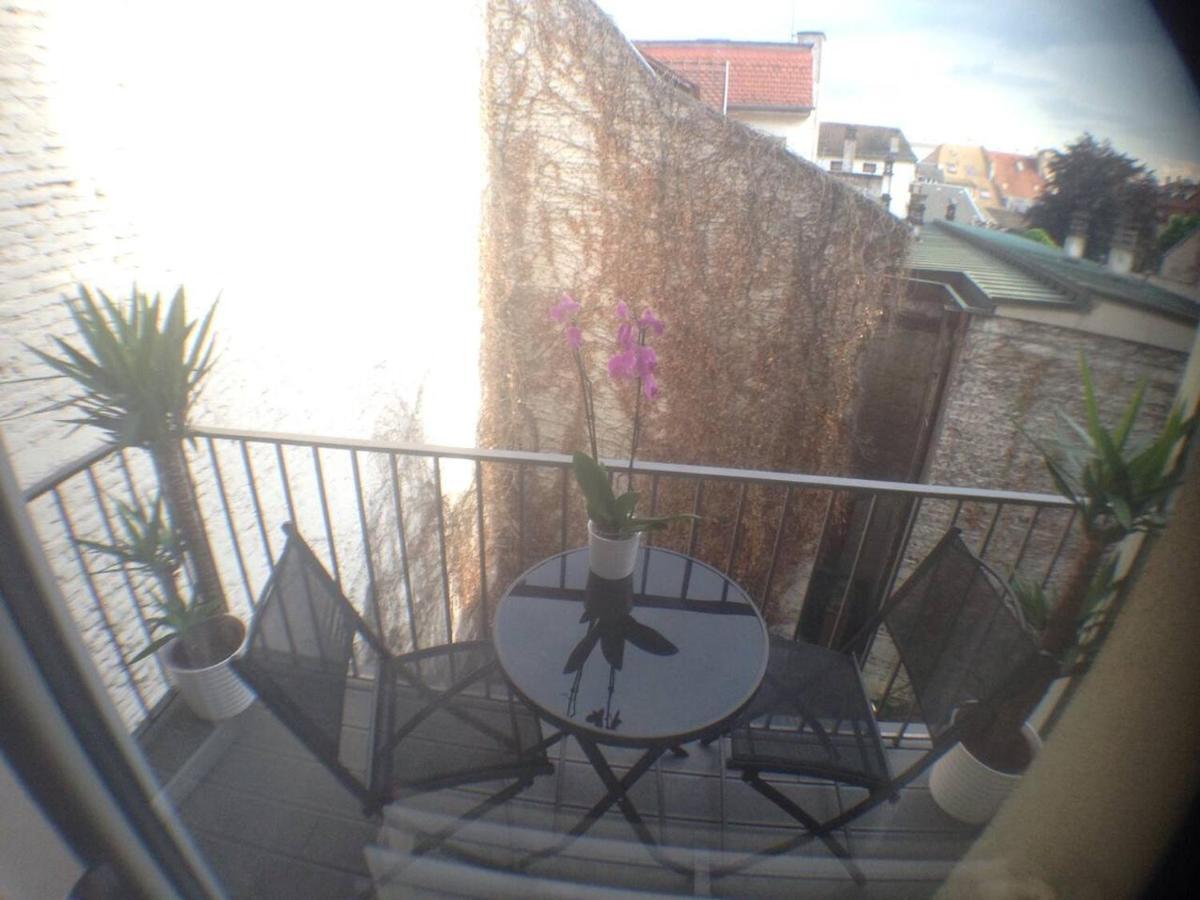 Studio Flambant Neuf, Calme & Balcon Strasbourg Luaran gambar